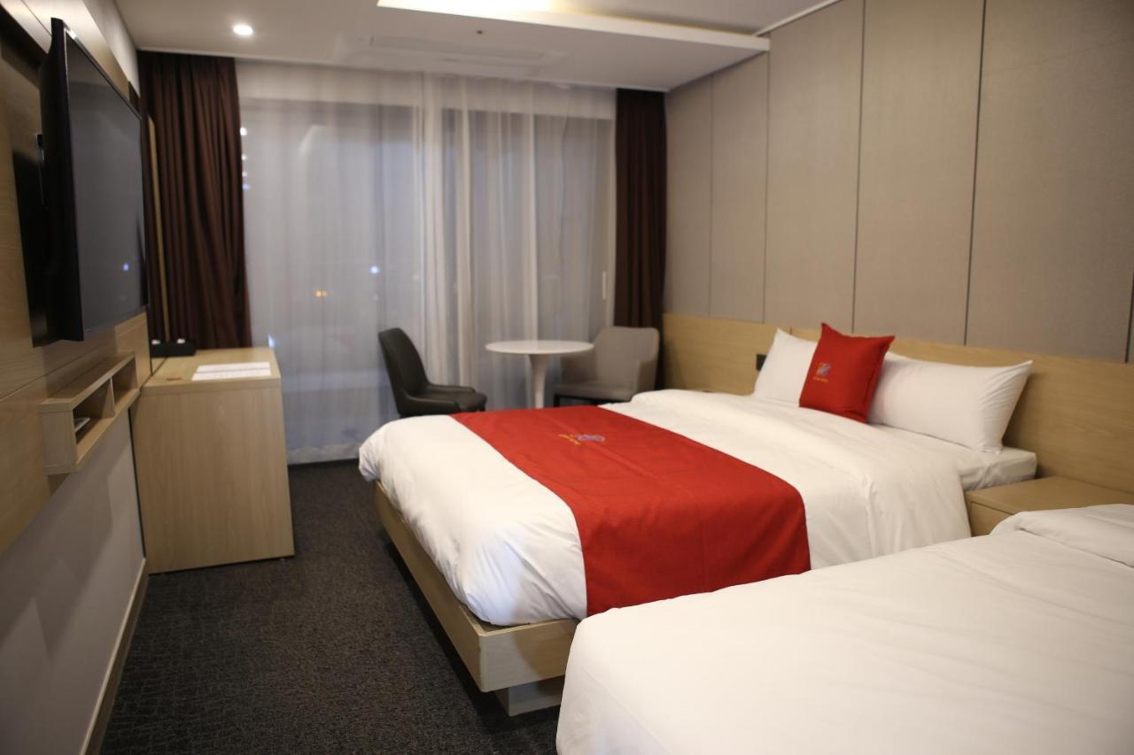 Chuncheon Eston Hotel エクステリア 写真