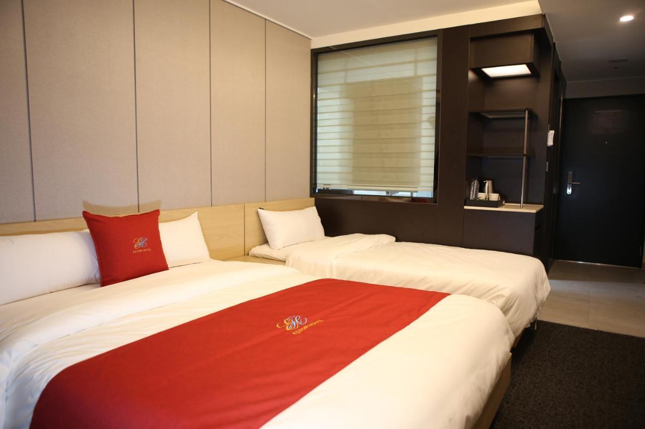 Chuncheon Eston Hotel エクステリア 写真