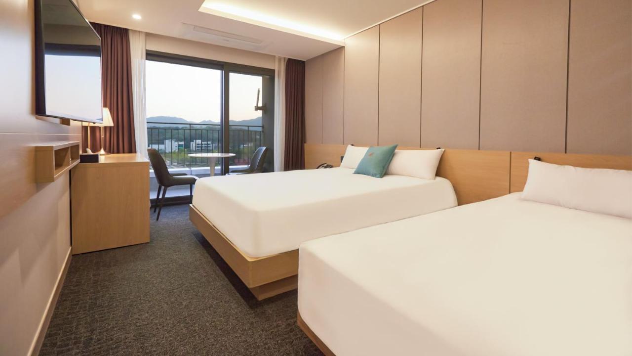 Chuncheon Eston Hotel エクステリア 写真